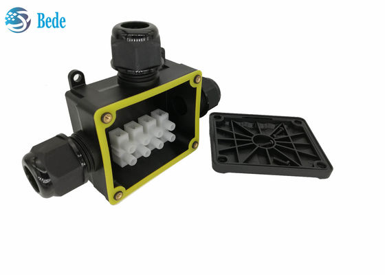 Wodoodporna skrzynka przyłączeniowa IP68 Odporna na warunki atmosferyczne skrzynka wyjściowa 3-kanałowa 450 V typu T