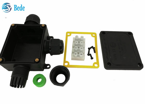 Wodoodporna skrzynka przyłączeniowa IP68 Odporna na warunki atmosferyczne skrzynka wyjściowa 3-kanałowa 450 V typu T