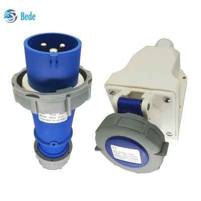 Industrial Plug Socket 16 Amp 220V-250V 3Pins Wall Mounting Type For Industrial Equipment