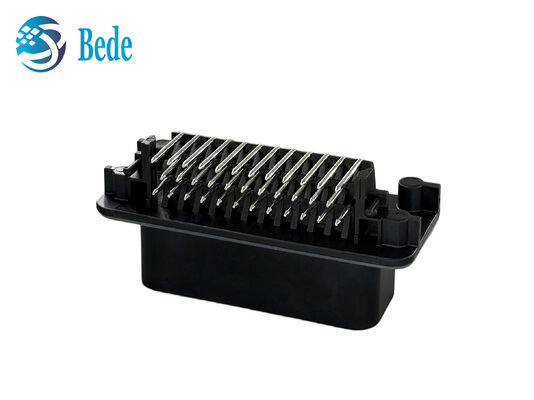 Złącze ECU samochodowe AMP 1-776180-1 pod kątem prostym 35-pinowe 4MM 1-776164-1